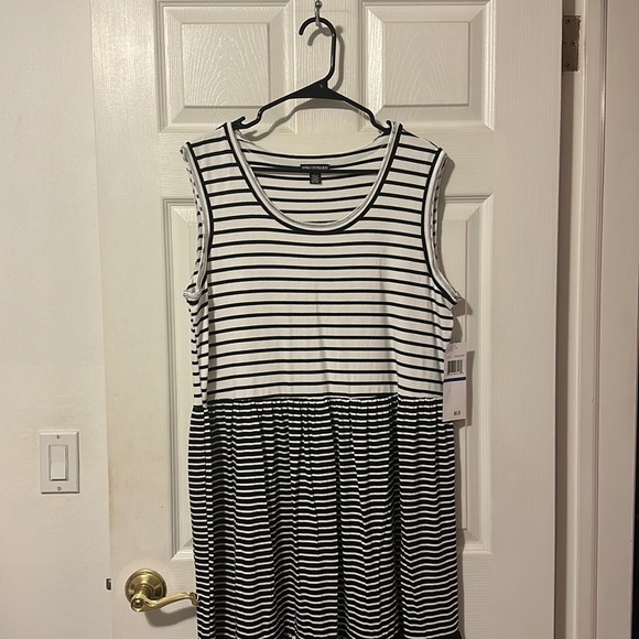 Nina Leonard Dress (XL) - Picture 5 of 8